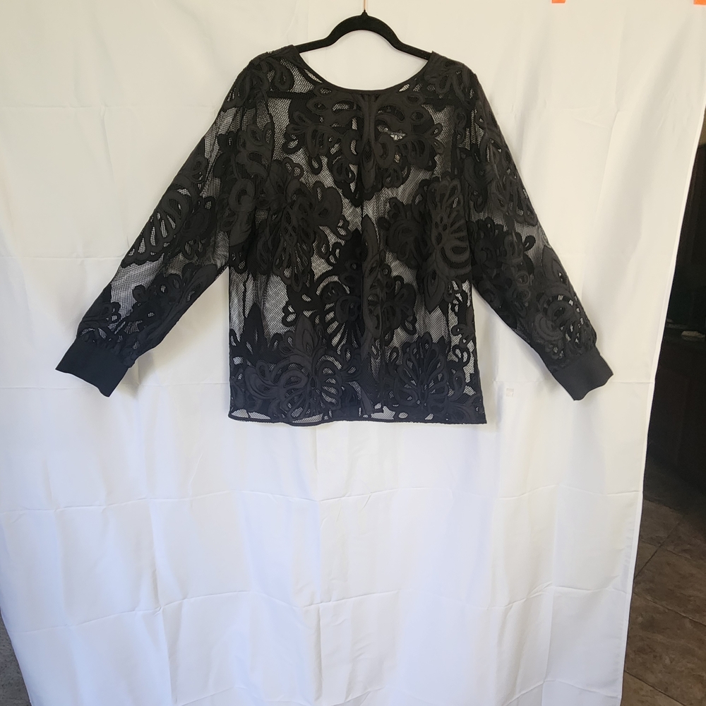 Torrid Black and Gray Boxy Graphic Long Sleeve Blouse